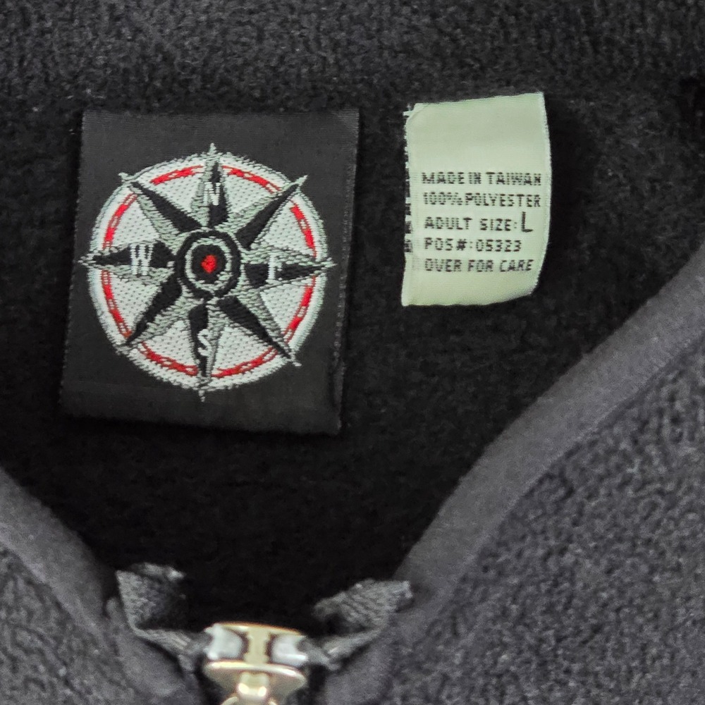 Vintage 1990s Marlboro Promo Black Fleece Full Zip Vest Red Trim Men's L Compass - Picture 2 of 6